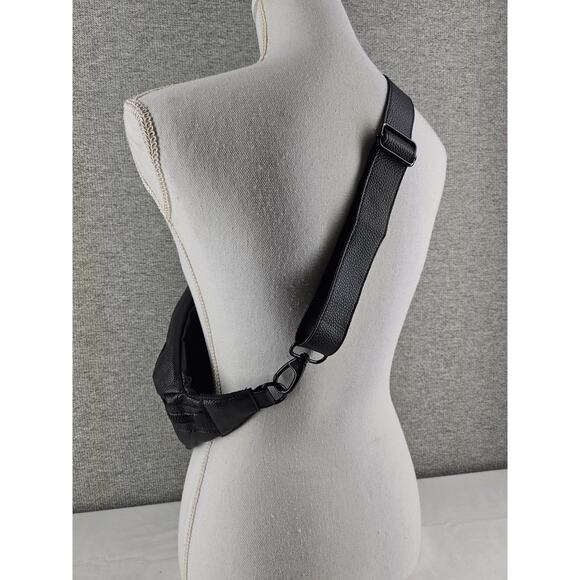 MELT COSMETICS BLACK SLING FANNY BAG CROSSBODY - 10" L x 6" H - ADJUSTABLE STRAP - Picture 5 of 12